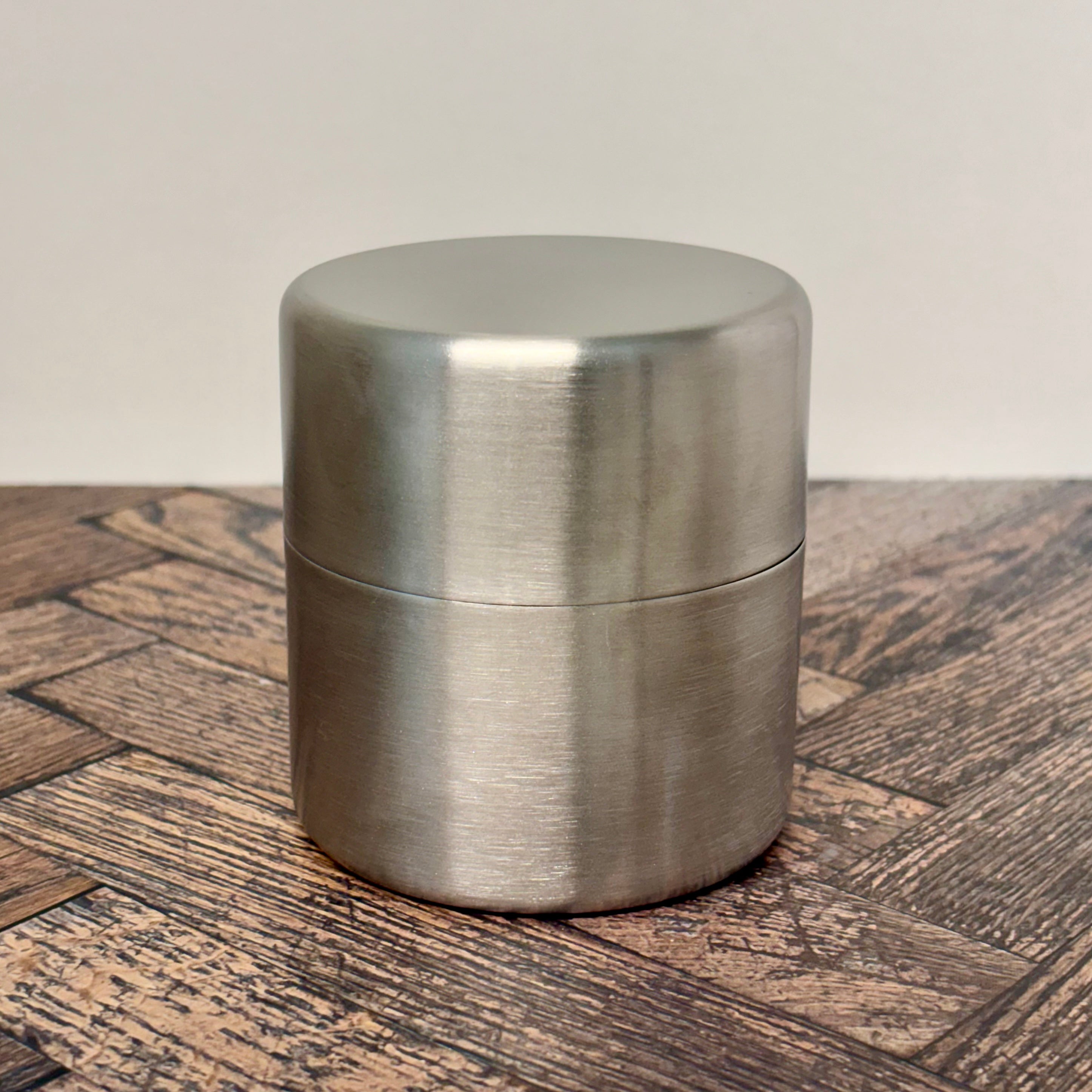 Matcha storage tin