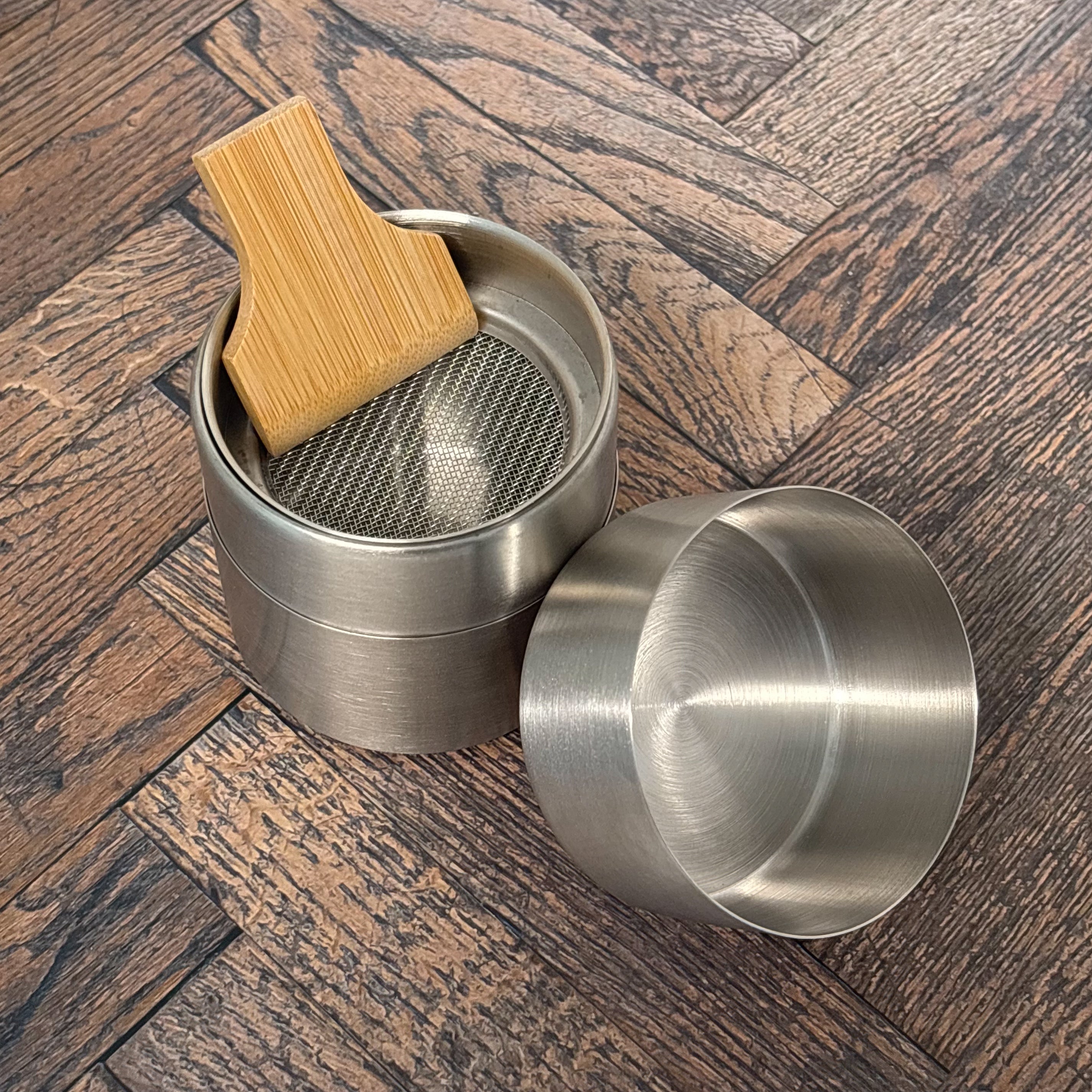 Matcha storage tin